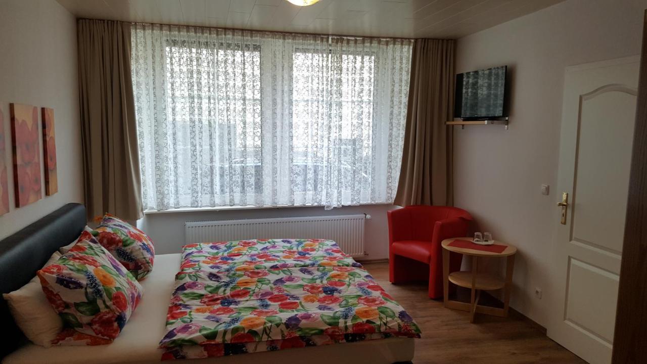 科赫姆Haus Christiane住宿加早餐旅馆 外观 照片